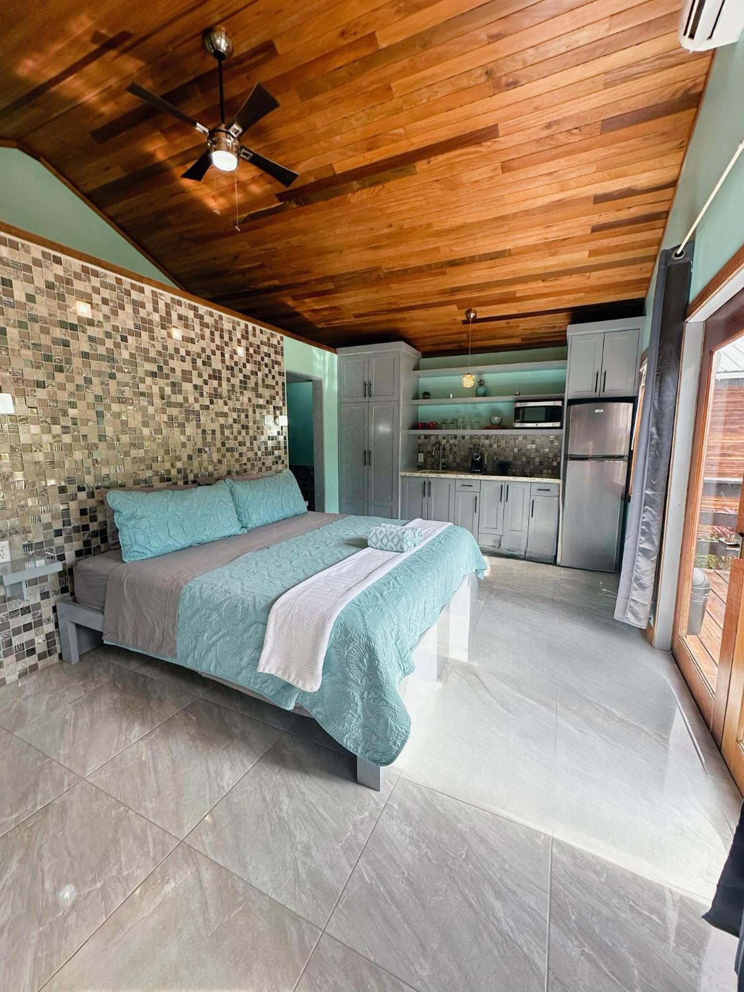 Mangata Villas Adults Only San Pedro  Esterno foto